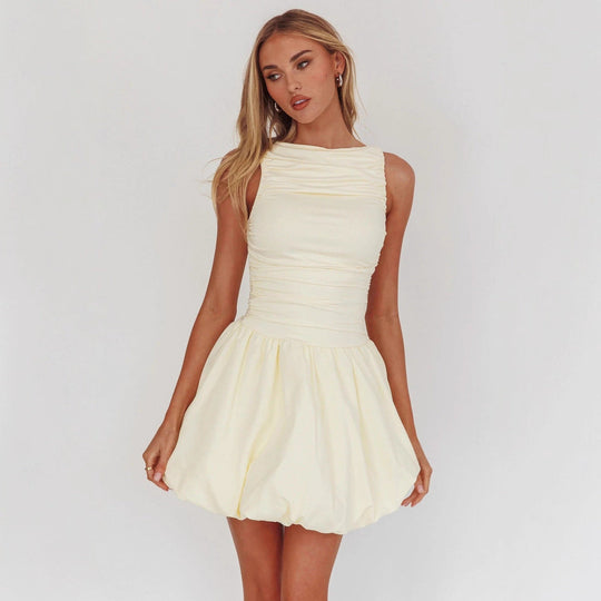 Damen Elegant eingeräumtes Cocktailkleid mit voluminösem Rock Shopnory