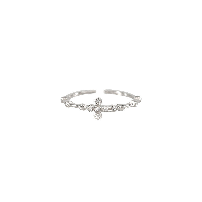 Damen zierlicher Ring mit Kreuzmotiv und funkelnden Zirkonia Shop Nory