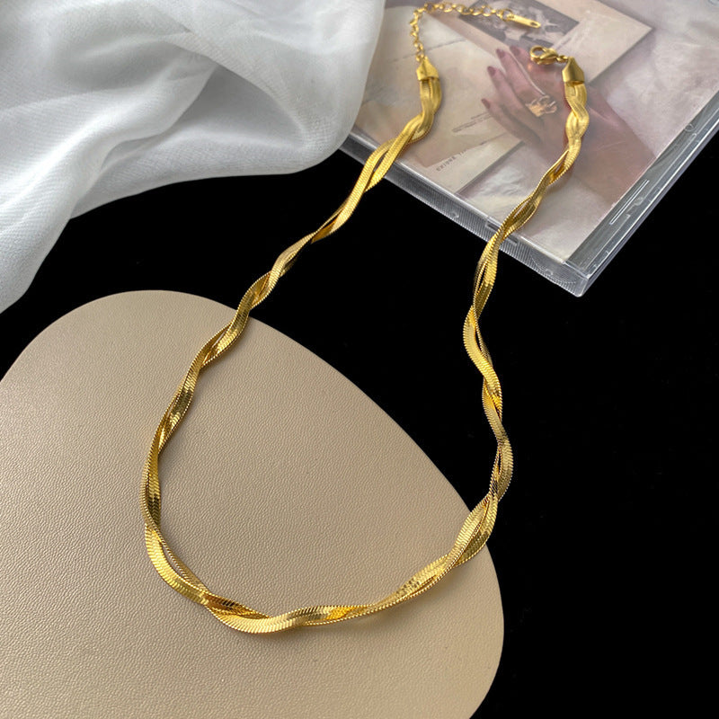 Damen Armband mit elegantem Wellenmuster und filigraner Gliederung Shop Nory