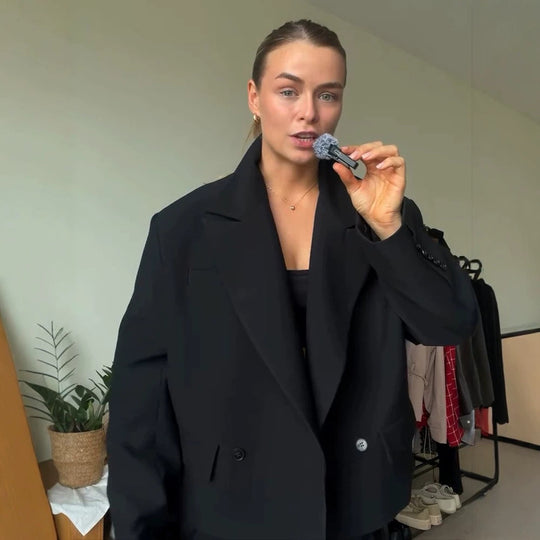 Damen Asymmetrische Cropped-Boxy-Jacke mit hohem Stehkragen und strukturierter Schulterpartie Shop Nory