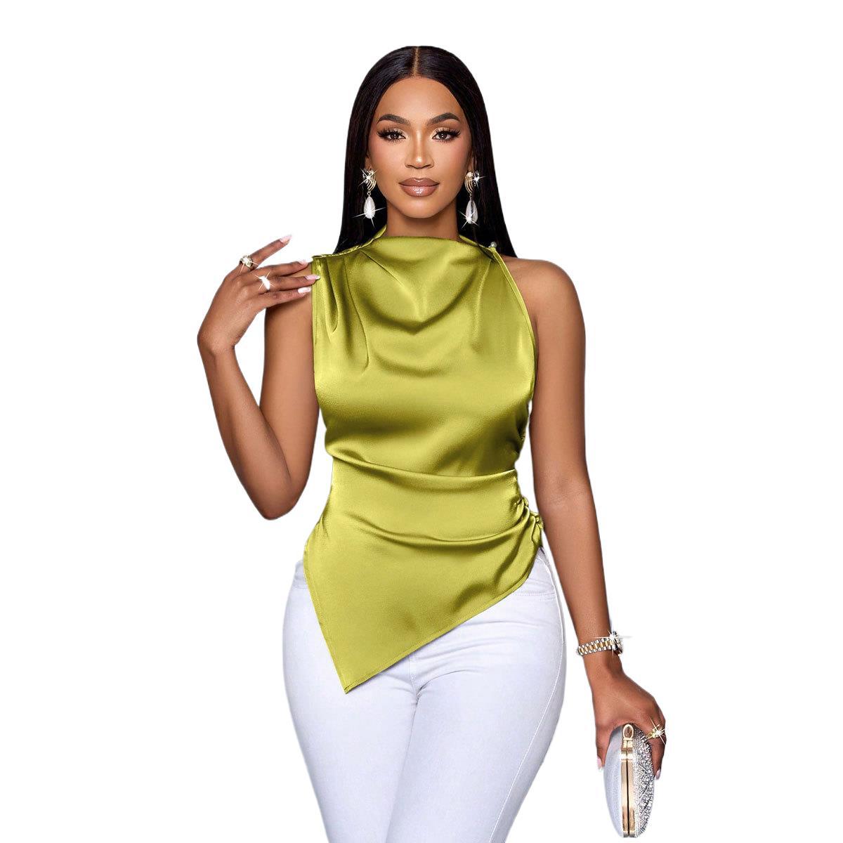 Damen Elegantes Satinoberteil mit asymmetrischem Saum