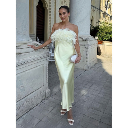 Damen Satin Abendkleid mit Federn