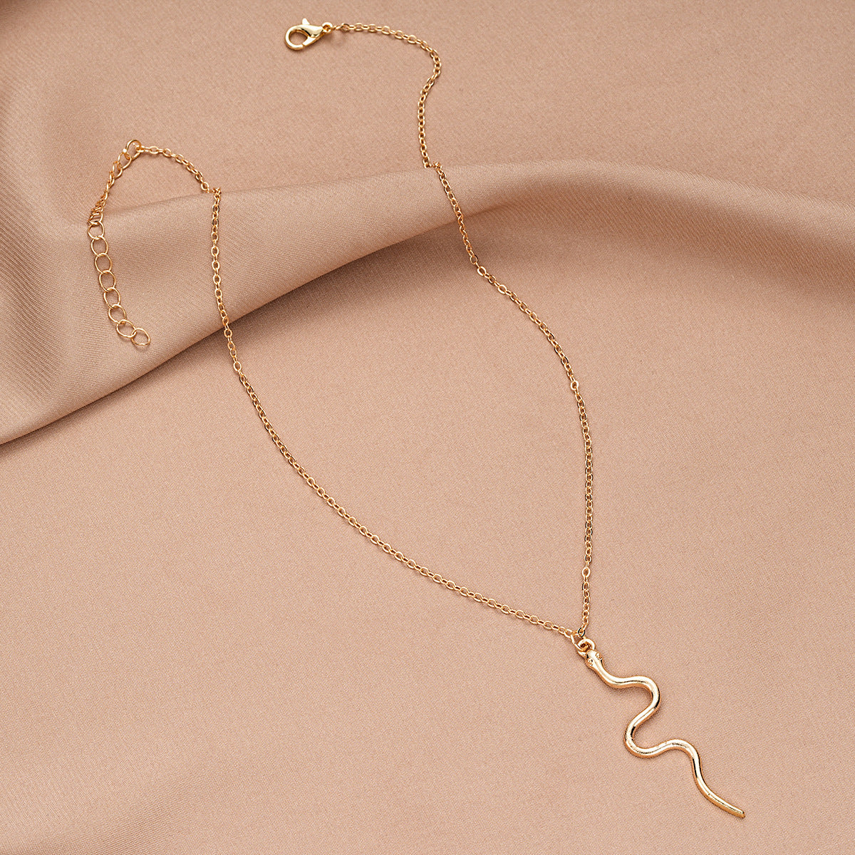 Damen Halskette mit geschwungenem Schlangendesign Shop Nory