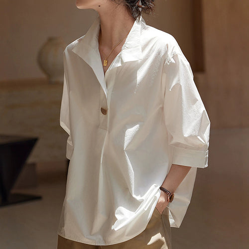 Damen Elegante und luftige Bluse mit modernem Schnitt Shop Nory
