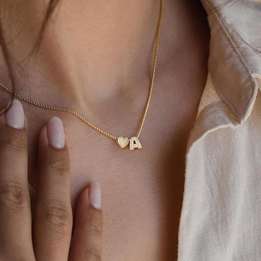 Damen Halskette mit herzförmigem und personalisiertem Anhänger Shop Nory