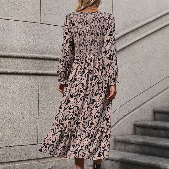 Damen Midikleid mit elastischem Smock-Oberteil, abstraktem Allover‑Print und ausgestelltem Volant‑Saum Shop Nory