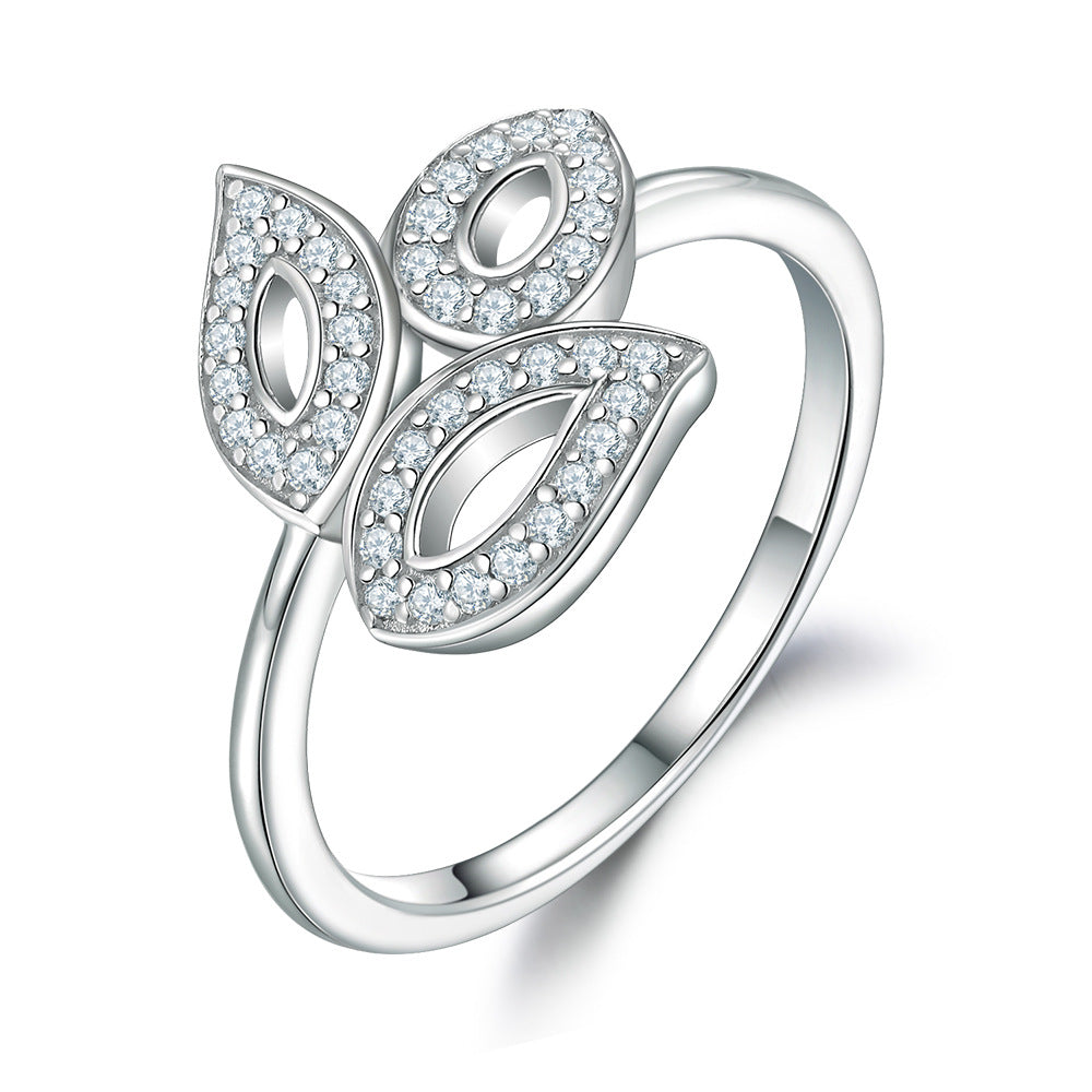 Damen Ring mit floralen Akzenten und funkelnden Zirkonia-Steinen Shop Nory
