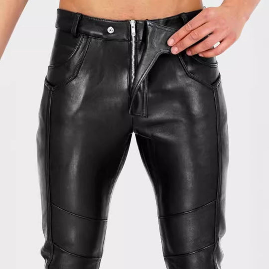 Herrenhose mit maßgeschneidertem Schnitt und funktionalen Taschen