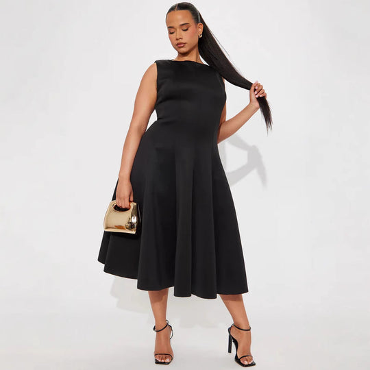 Damen Elegantes zeitloses Cocktailkleid mit schwingendem Rock und minimalistischer Silhouette