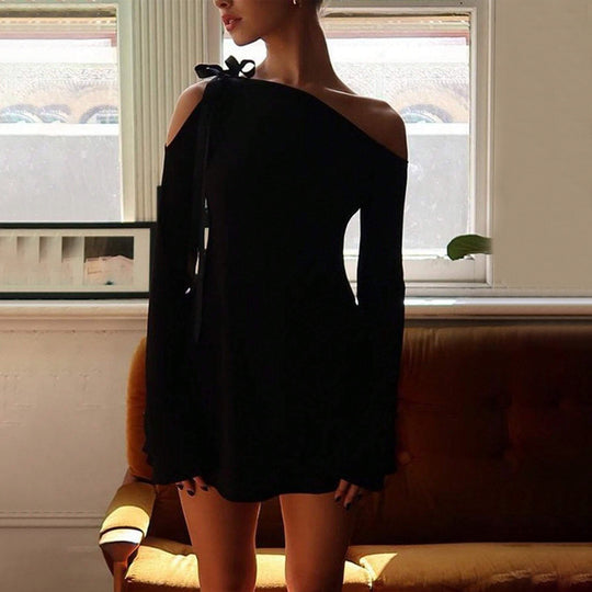 Damen Ein-Schulter-Minikleid mit dekorativer Schleife, taillierter Silhouette und langen Ärmeln Shop Nory
