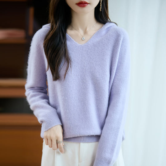Damen Weicher Mohair‑Optik Kapuzenpullover mit V‑Ausschnitt und geripptem Saum Shop Nory