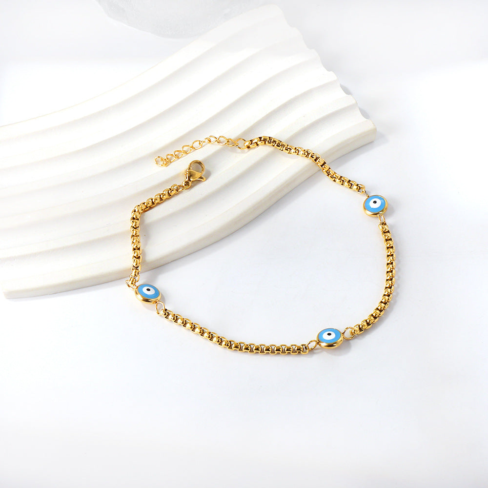 Damen Armband mit bunten Augenanhängern und elegantem Kettendesign Shop Nory