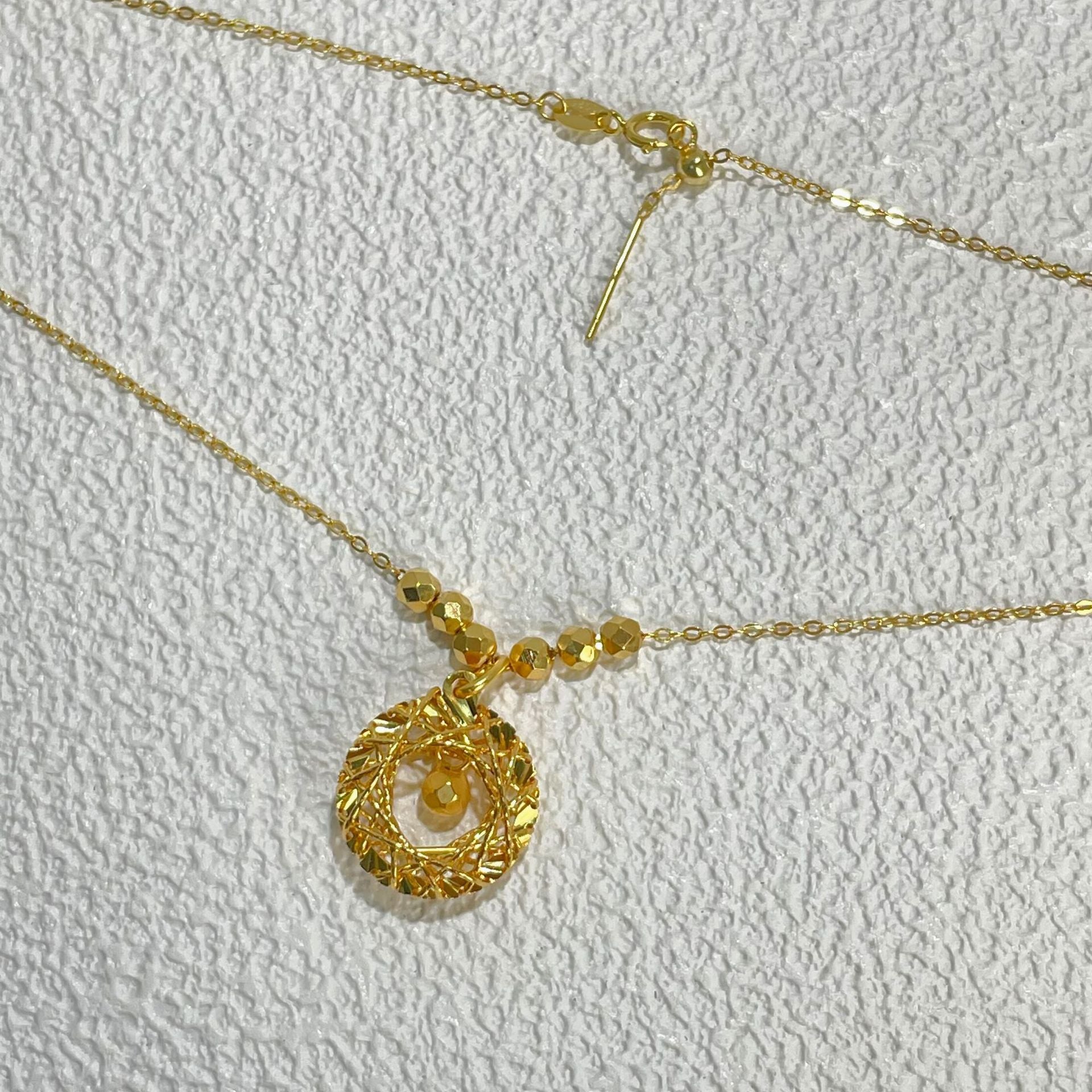Damen filigrane Halskette mit elegantem Anhänger Shop Nory