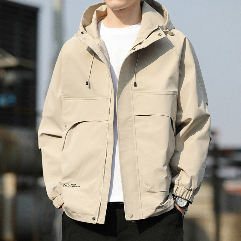 Herren Leichte Kapuzen-Utility-Windjacke mit großen Pattentaschen und elastischen Bündchen Shop Nory