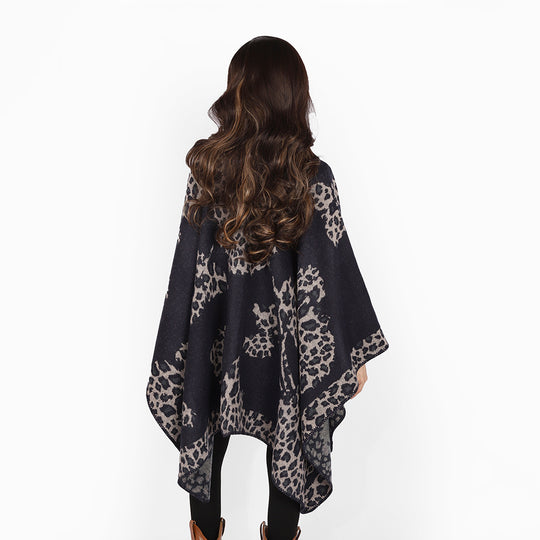 Damen Wolloptik-Überwurf mit gewebtem Leopard-Jacquard und offenem Zipfelrand Shop Nory