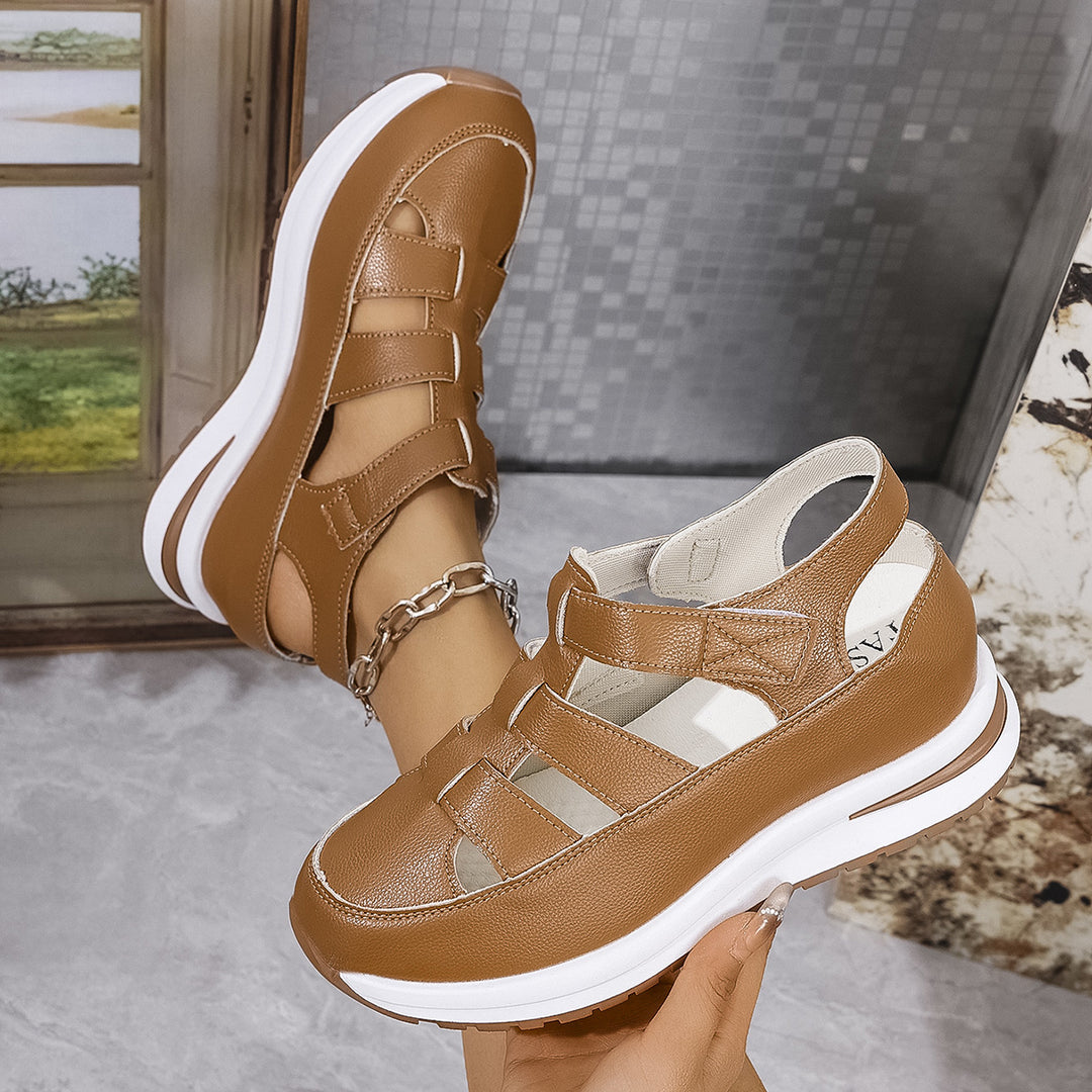 Damen Plateau‑Sneaker‑Sandale mit Klettverschluss und geschlossener Zehenpartie Shop Nory