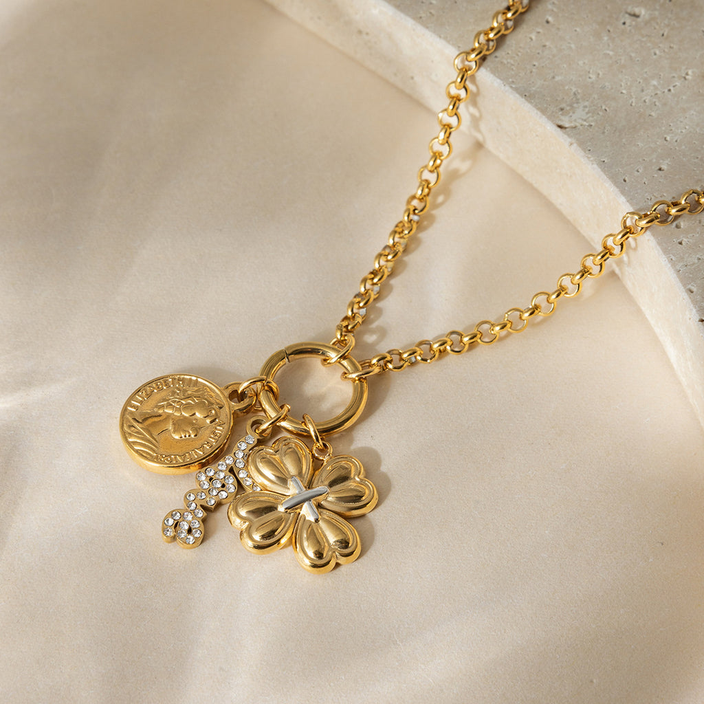 Damen mehrlagige Halskette mit floralem Anhänger und charmanten Details Shop Nory