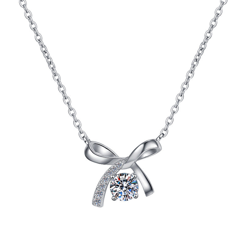 Damen Halskette mit elegantem Schleifenanhänger und hochwertigem Zirkonia-Besatz Shop Nory