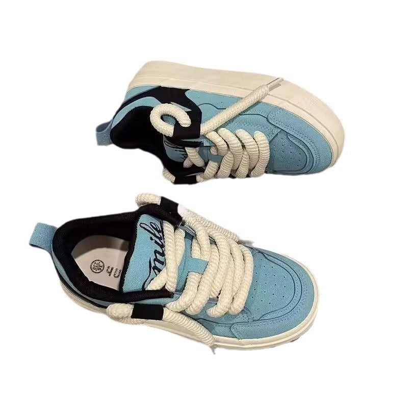 Damen Sneakers mit innovativem Schnürdesign und bequemer Dämpfung