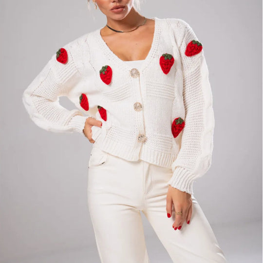 Damen Kurzgeschnittene Strickjacke mit V‑Ausschnitt und gehäkelten Erdbeerapplikationen Shop Nory