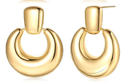 Damen Ohrstecker Set mit modernen und extravaganten Designs Shop Nory