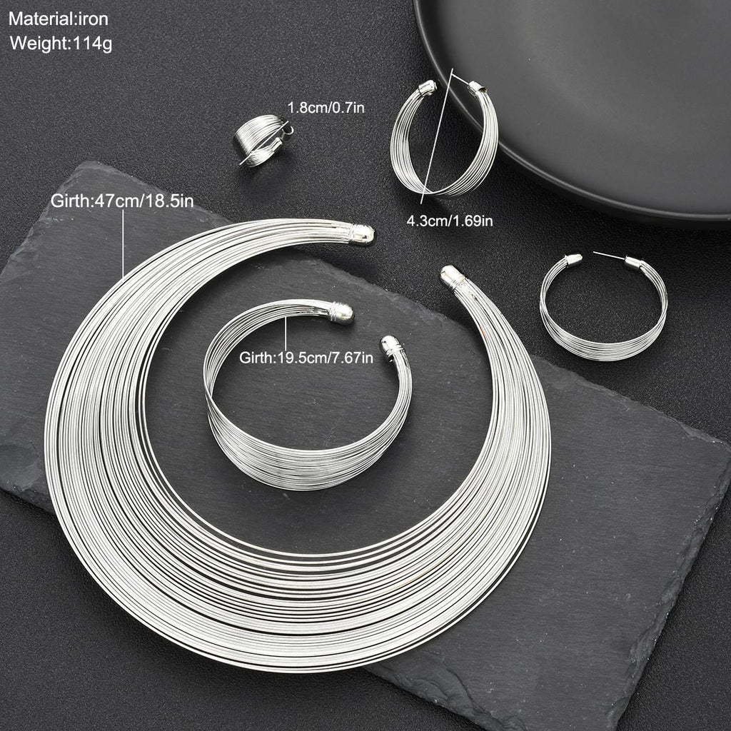 Damen modernes und elegantes Schmuckset mit auffälligem Design Shop Nory