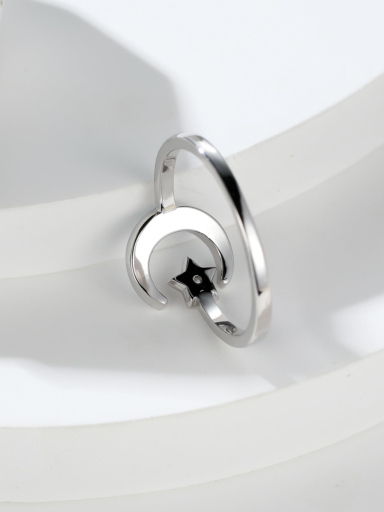Damen Ring mit kunstvollem Mond- und Sternmotiv Shop Nory