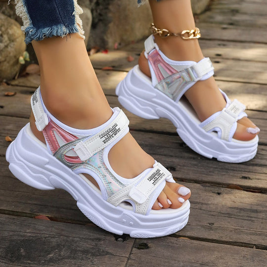 Damen Sportliche Sandalen mit verstellbaren Riemen und gepolstertem Fußbett