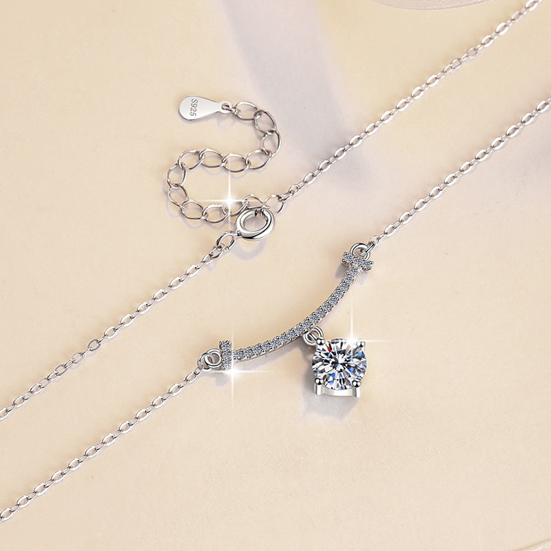 Damen elegante Halskette mit funkelndem Kristallanhänger Shop Nory