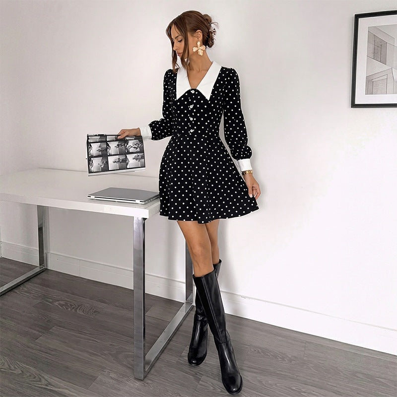 Damen Tailliertes A-Linien Minikleid mit Polka‑Dot, spitzem Kontrastkragen und Manschetten Shop Nory