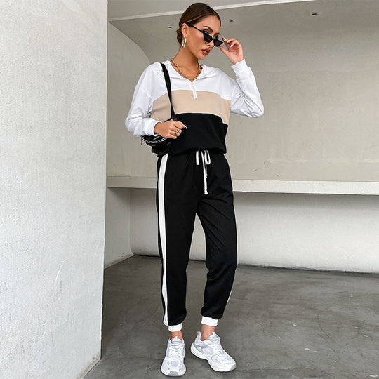 Damen Sportives Jogging-Set mit Kapuze, Tunnelzughose & Seitenstreifen Shop Nory