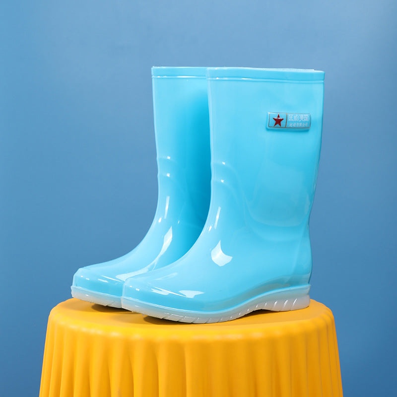 Damen Mittelhohe wasserdichte Gummistiefelette mit glänzender PVC‑Optik und rutschfester Sohle Shop Nory