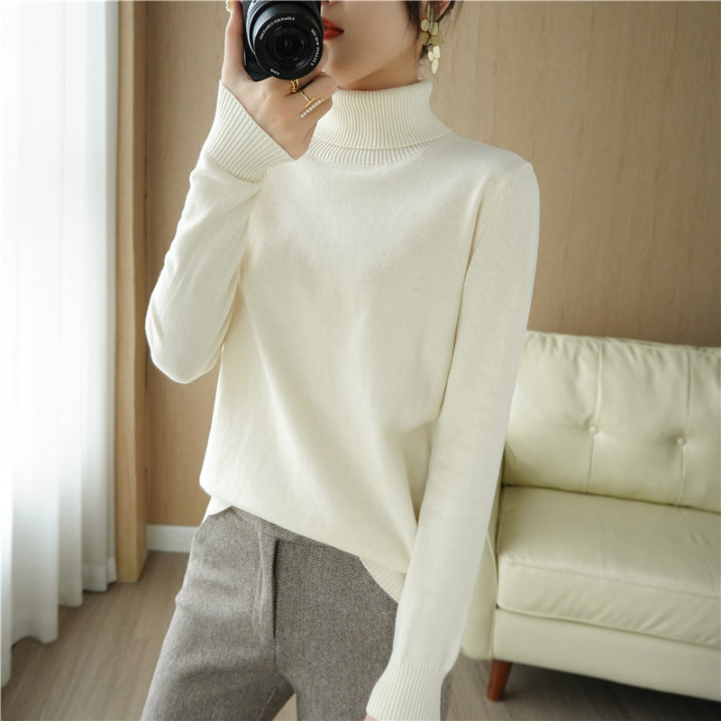 Damen Minimalistischer Feinstrick-Rolli mit hohem Rippkragen und schmaler Passform Shop Nory