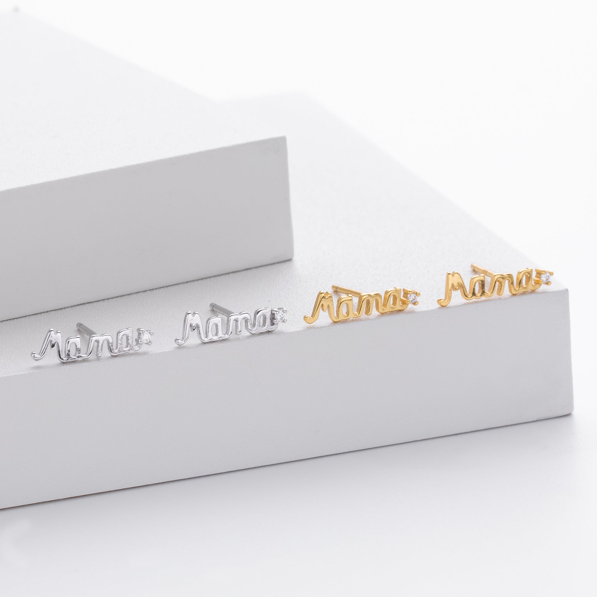 Damen Ohrstecker mit personalisiertem 'Mama'-Design aus hochwertigem 925 Sterling Silber Shop Nory