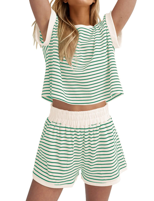 Damen Lässiges gestreiftes Set aus lockerer Oberteil und Shorts