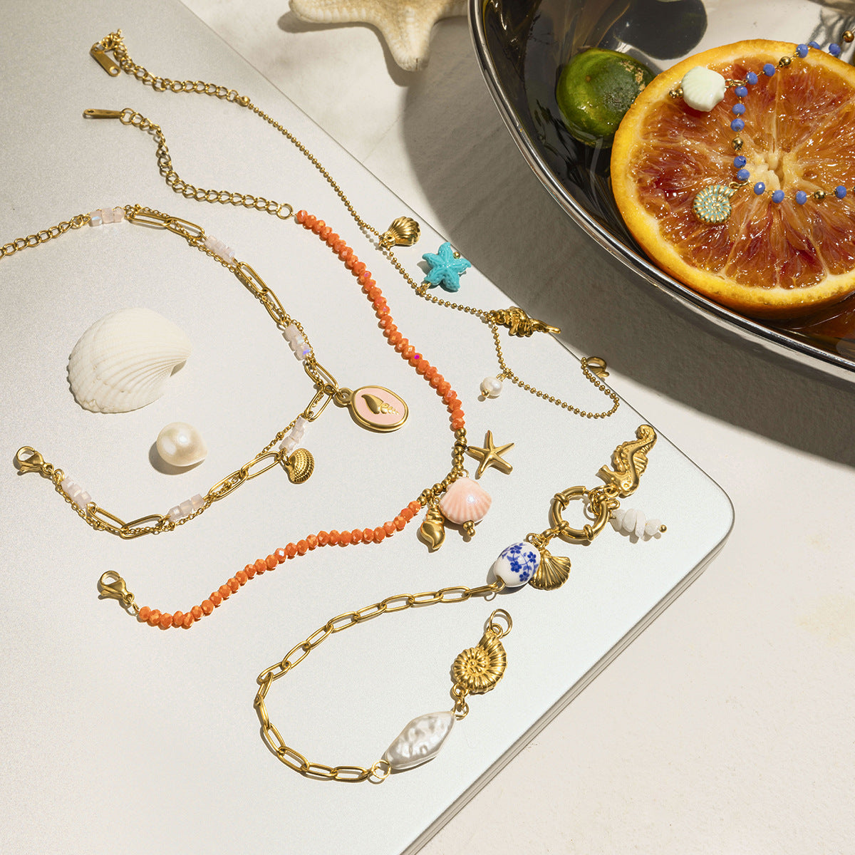 Damen Fußkettchen mit maritimen Charms und hypoallergenem Edelstahl Shop Nory
