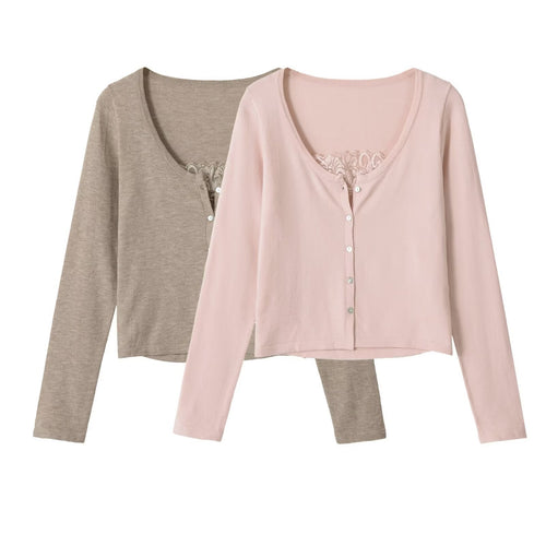 Damen Kurzcardigan aus Feinstrick mit V‑Ausschnitt, Knopfleiste und Spitzeneinsatz Shop Nory
