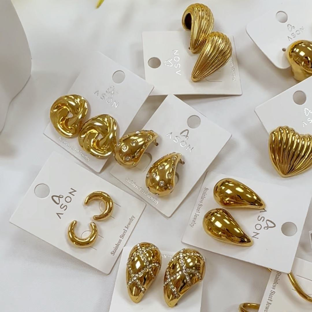 Damen Elegante goldplattierte Edelstahl Ohrstecker Shop Nory