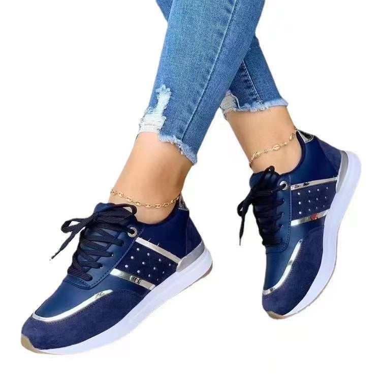 Damen stylische Fashion-Sneaker mit dekorativen Nieten Metallic-Details und gepolstertem Komfortfußbett Shop Nory