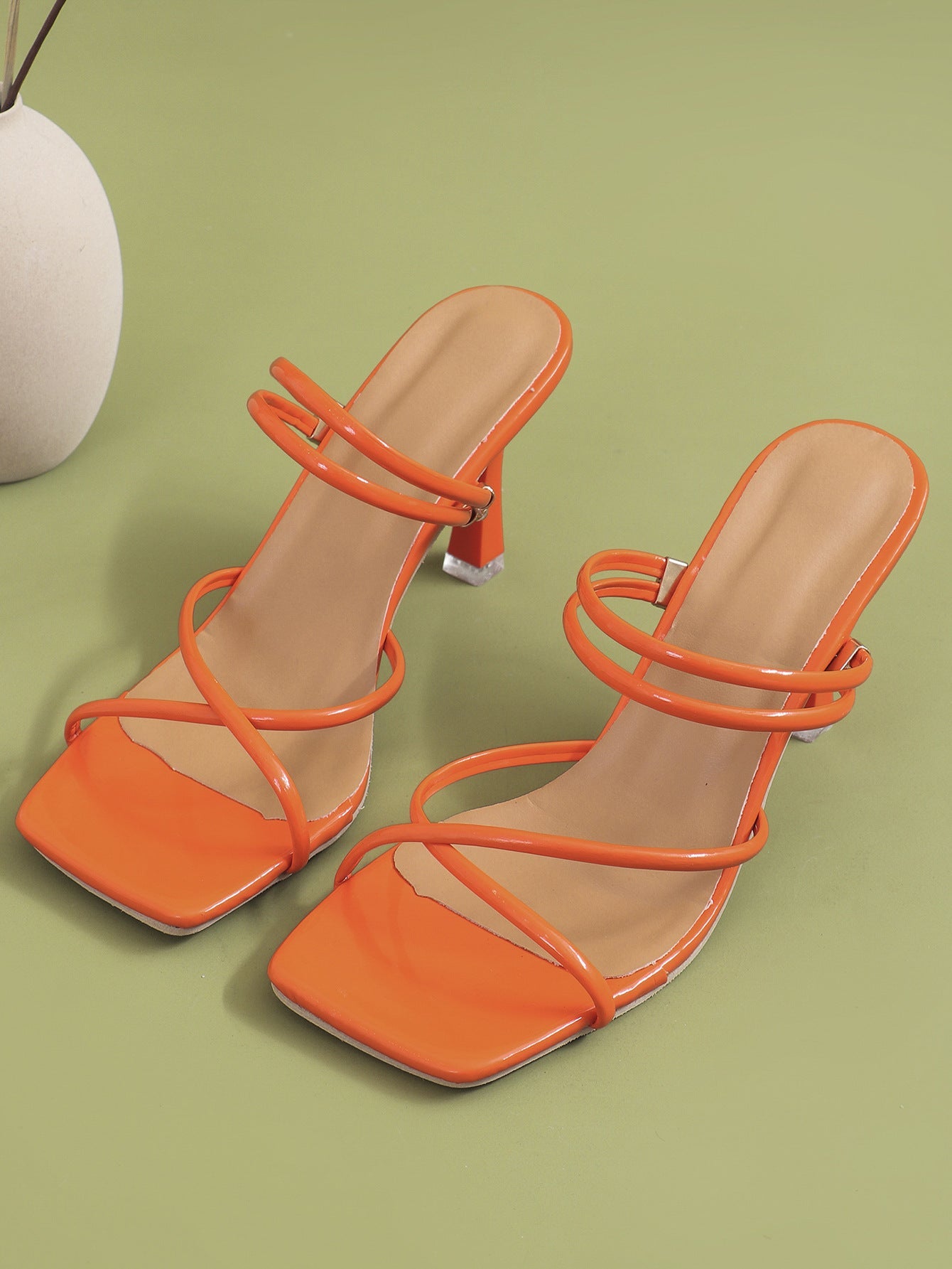 Damen elegante Riemchen-Sandaletten mit geschwungenem Absatz