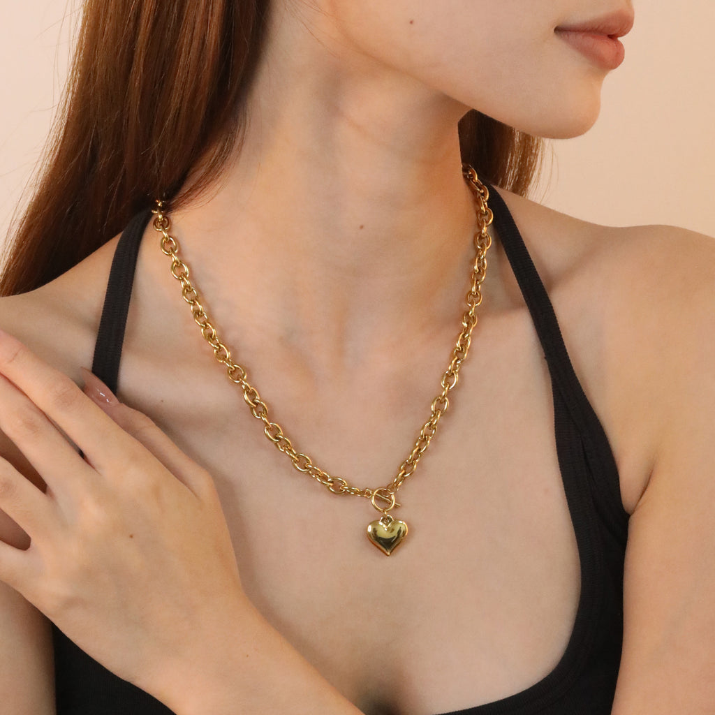 Damen Halskette mit Herz-Anhänger und elegantem Gliederdesign Shop Nory