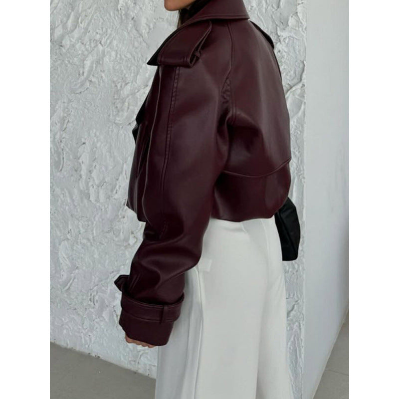 Damen Cropped-Bikerjacke aus Kunstleder mit übergroßem Revers, verstellbaren Manschetten und Epauletten Shop Nory