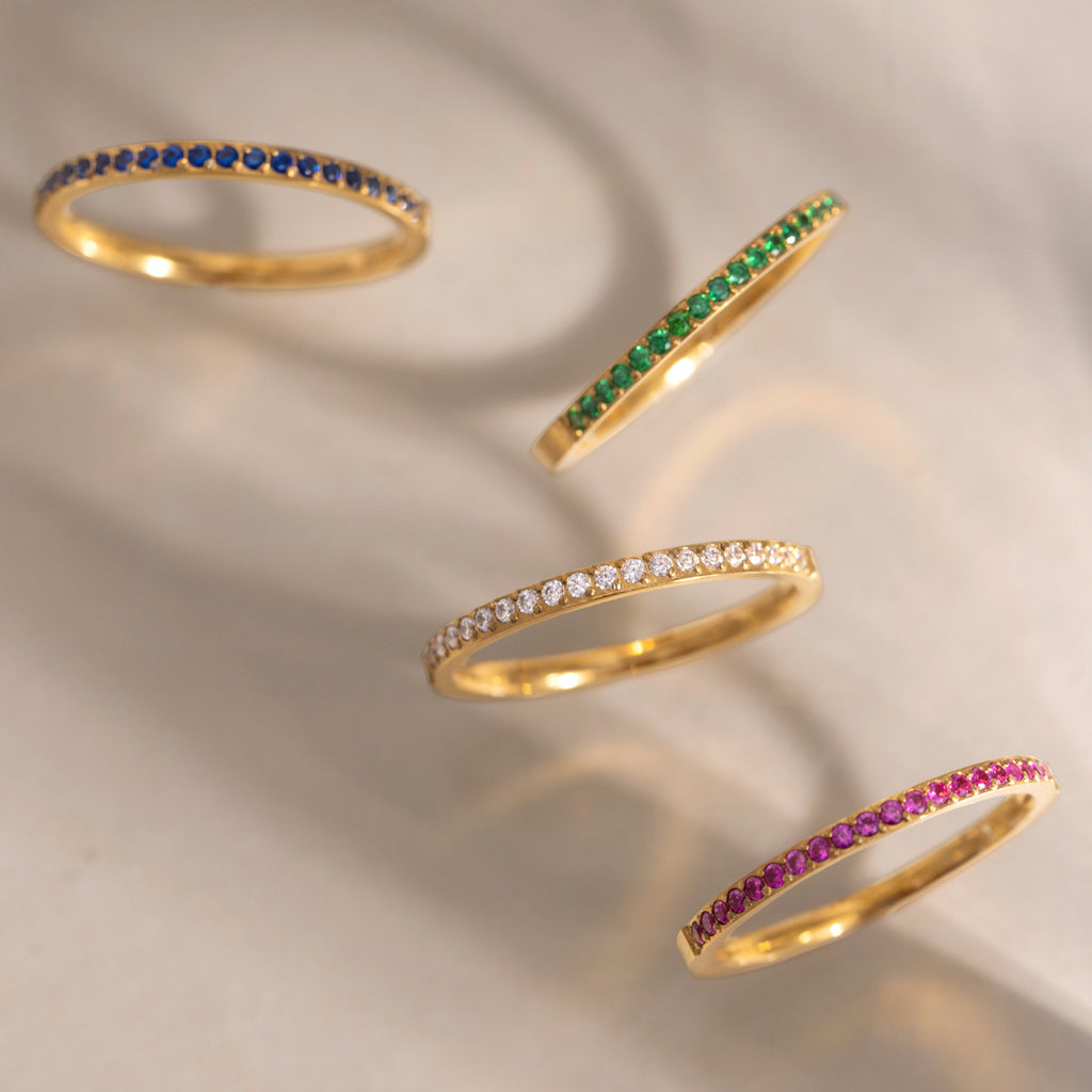 Damen eleganter Schmuckring mit strahlenden Zirkonia Shop Nory
