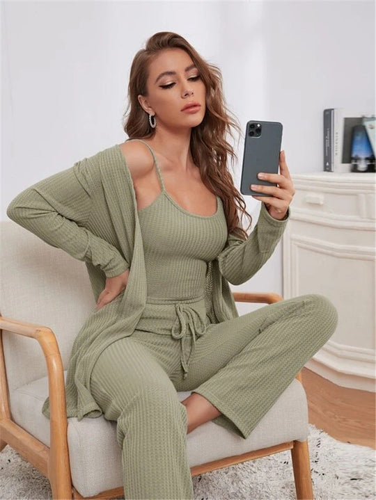 Damen Freizeit-Set mit gestricktem Oberteil und weiten Hosen Shopnory