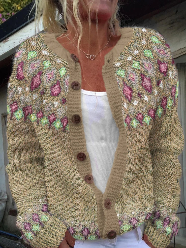 Damen nan gemusterte Strickjacke mit Rundpasse, Holzknöpfen und Eingrifftaschen Shop Nory