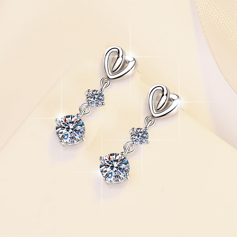 Damen Ohrhänger mit herzlichem Design und strahlendem Zirkonia Shop Nory