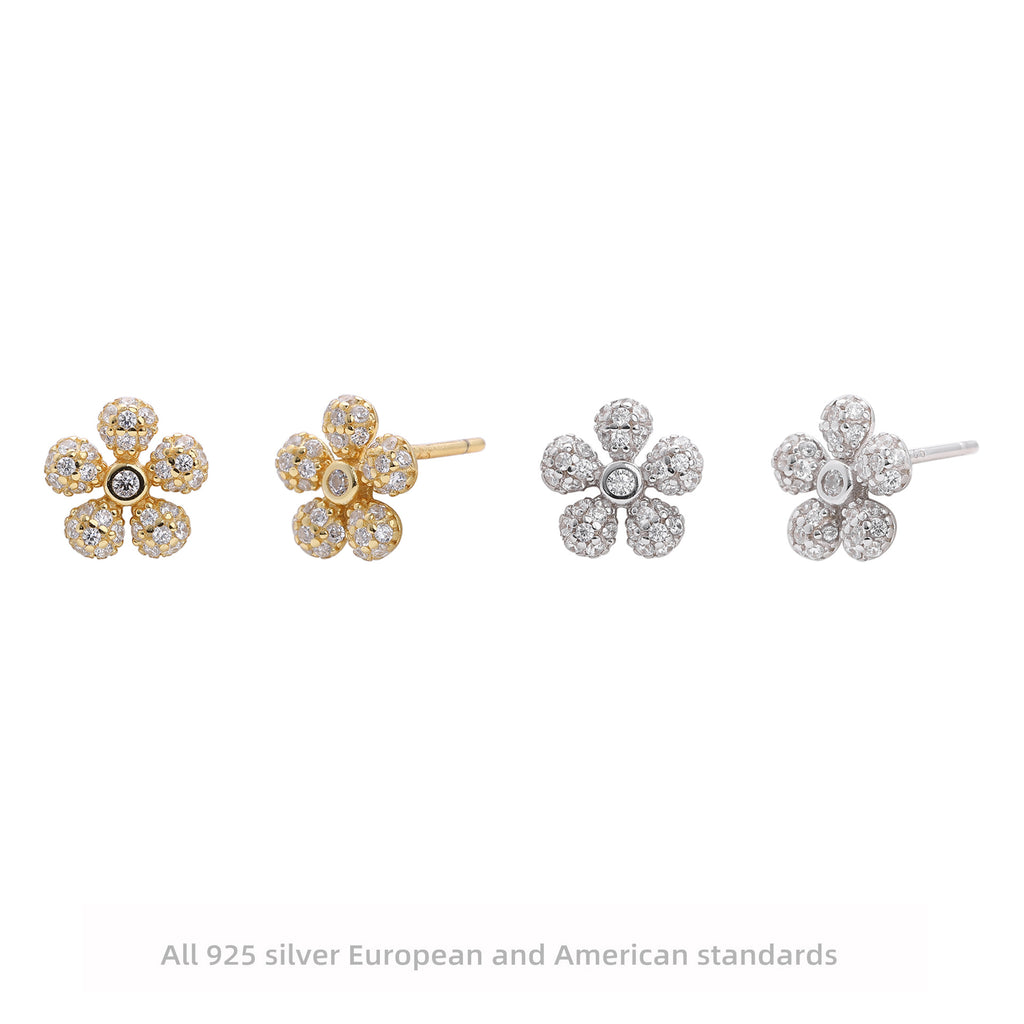 Damen Ohrstecker in Blumenform mit funkelnden Zirkonia Shop Nory