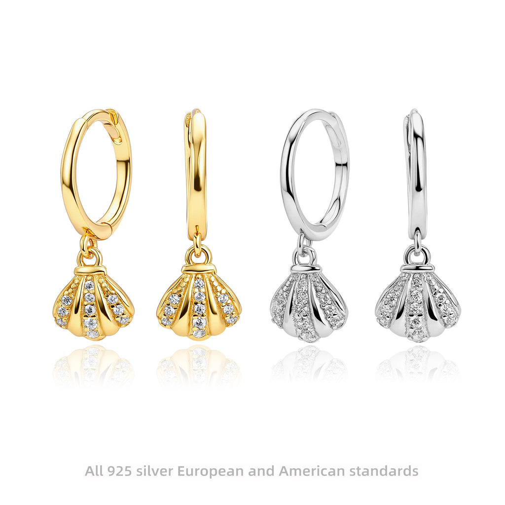 Damen Creolen mit funkelndem Zirkonanhänger im eleganten Muscheldesign Shop Nory