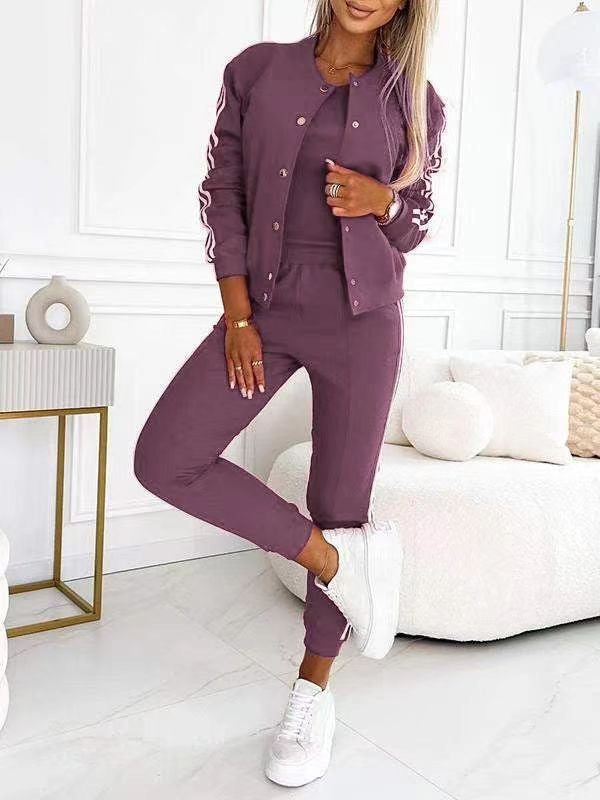 Damen nan sportliches Jogginganzug-Set mit Collegejacke, kurzes Top und slim-fit Jogginghose Shop Nory