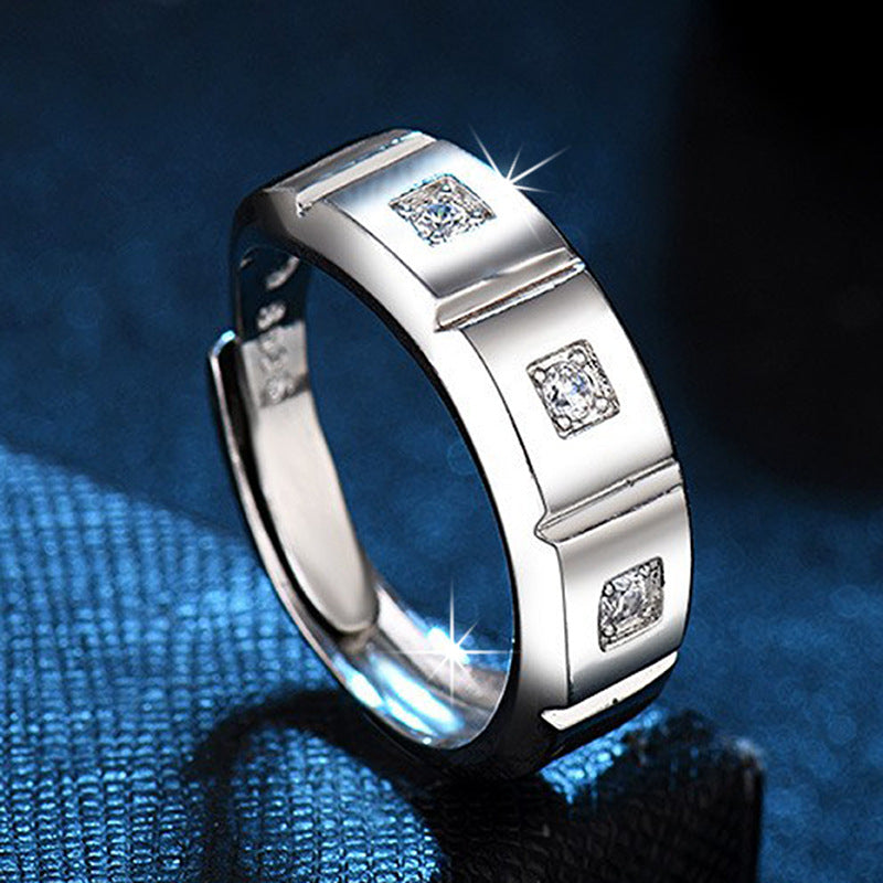 Damenring mit eckigem Design und funkelnden Zirkonia Shop Nory